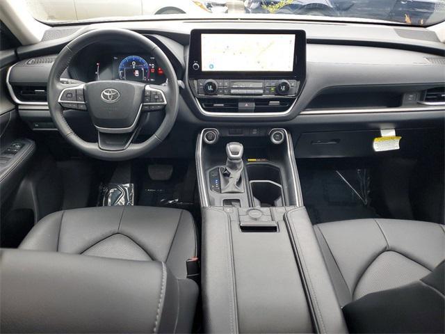 used 2024 Toyota Grand Highlander car, priced at $45,604