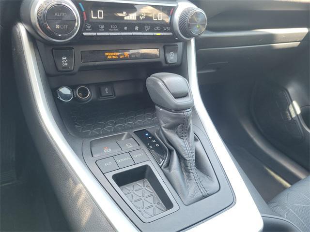 used 2020 Toyota RAV4 car, priced at $22,872