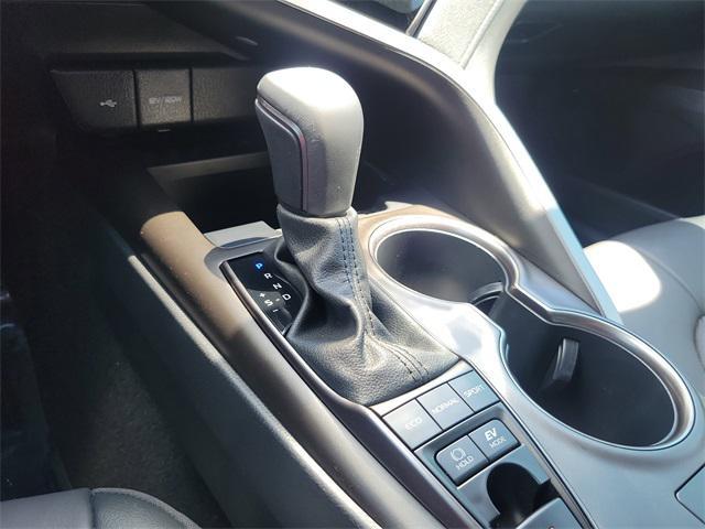 used 2024 Toyota Camry Hybrid car, priced at $32,234