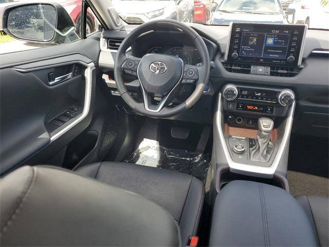 used 2021 Toyota RAV4 Hybrid car, priced at $32,911