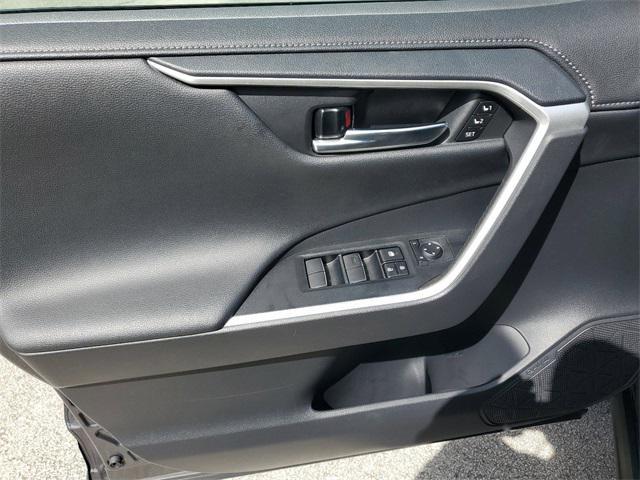 used 2021 Toyota RAV4 Hybrid car, priced at $32,911