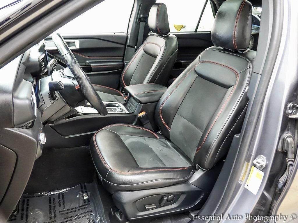 used 2022 Ford Explorer car, priced at $31,000