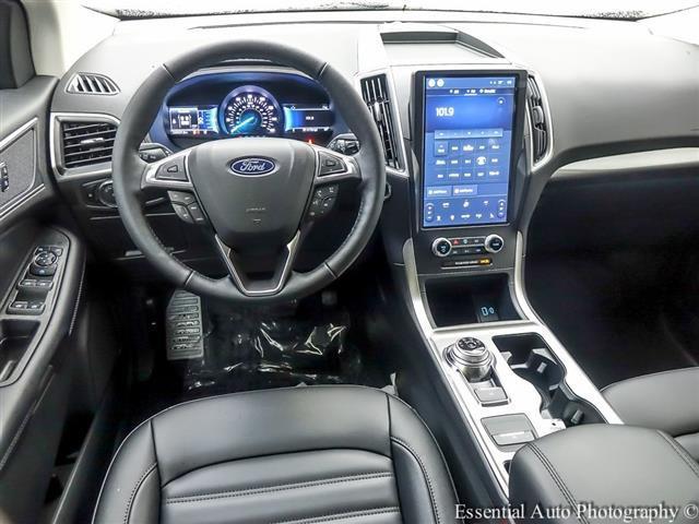 new 2024 Ford Edge car, priced at $35,595