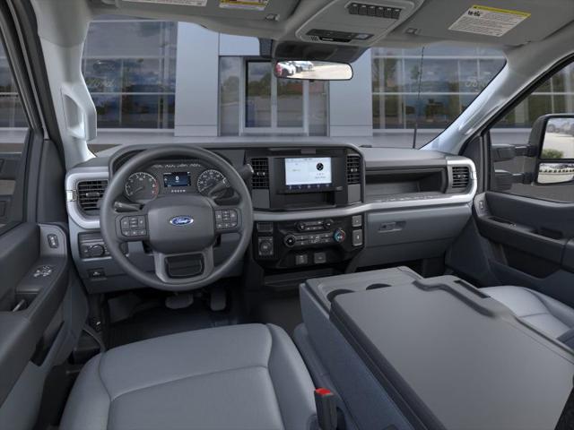 new 2025 Ford F-250 car, priced at $44,934