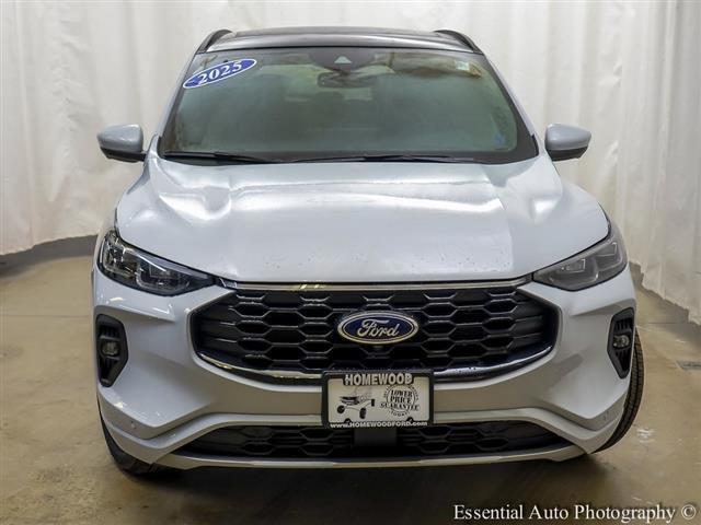 new 2025 Ford Escape car, priced at $39,830