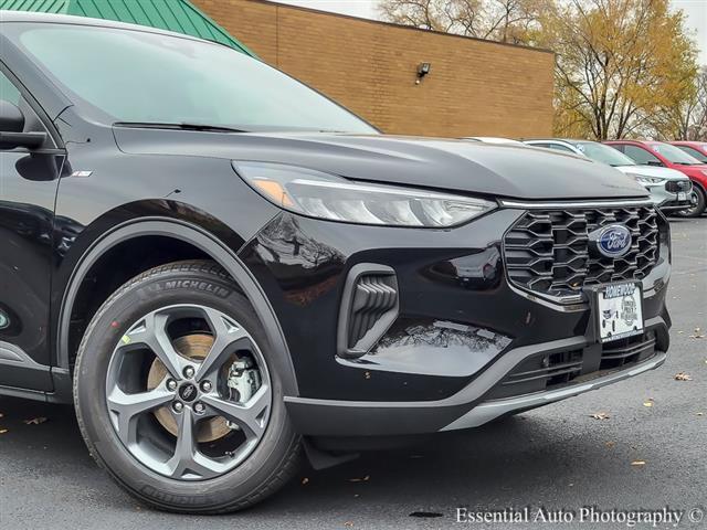 new 2025 Ford Escape car, priced at $27,235