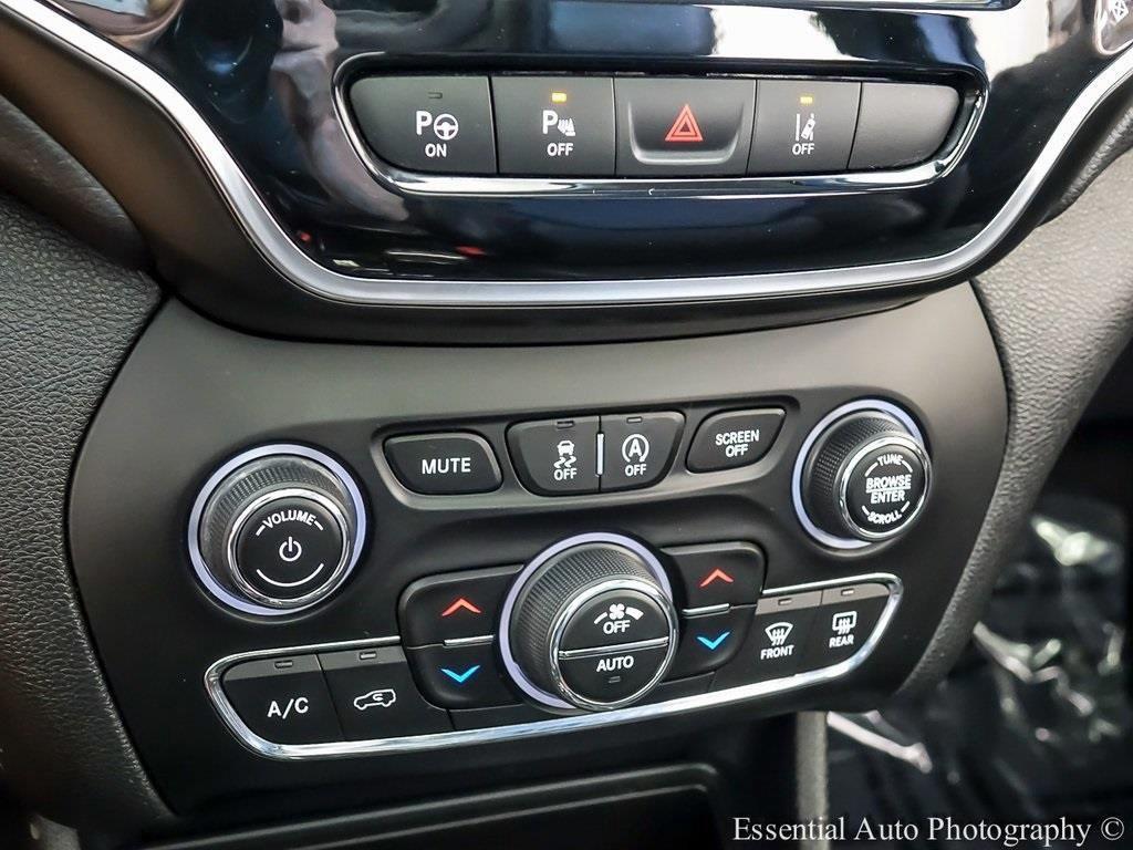 used 2021 Jeep Cherokee car, priced at $18,530