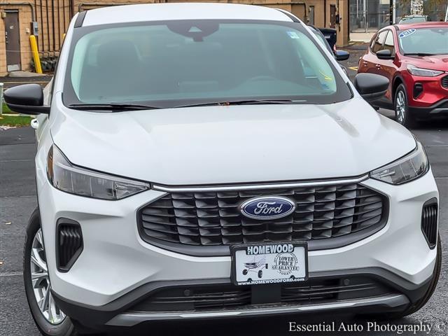 new 2025 Ford Escape car, priced at $26,628