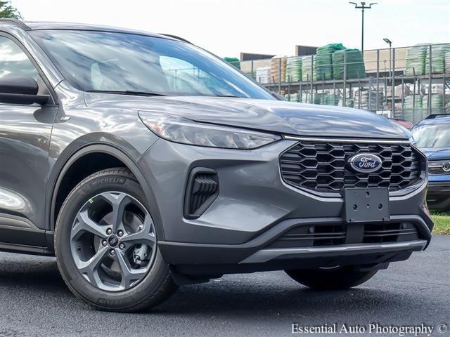 new 2025 Ford Escape car, priced at $30,672