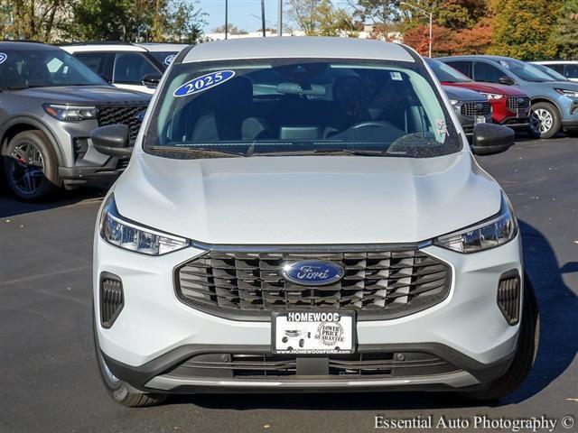 new 2025 Ford Escape car, priced at $25,198