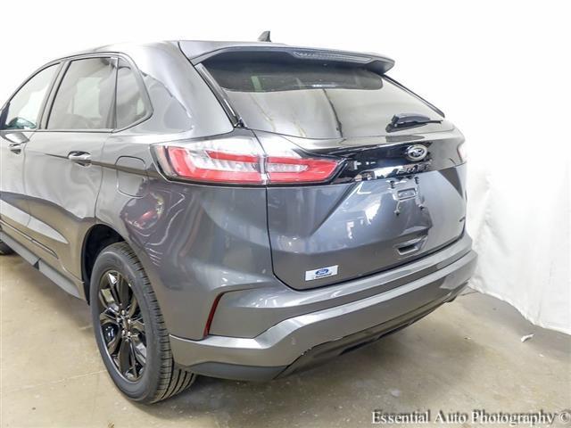 new 2024 Ford Edge car, priced at $32,535