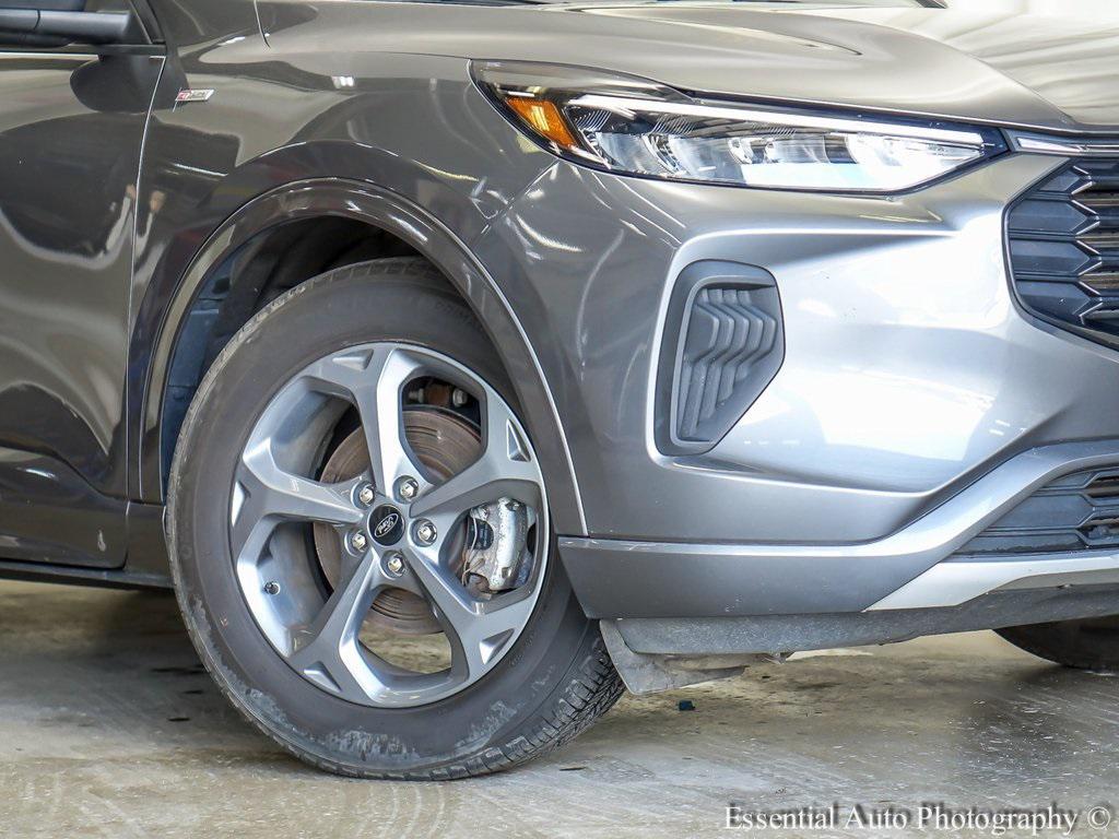 used 2023 Ford Escape car, priced at $21,000