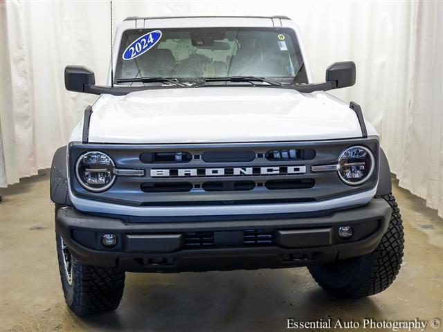 new 2024 Ford Bronco car, priced at $47,457