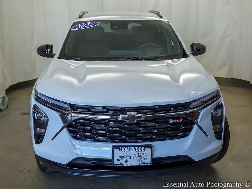used 2025 Chevrolet Trax car, priced at $24,364