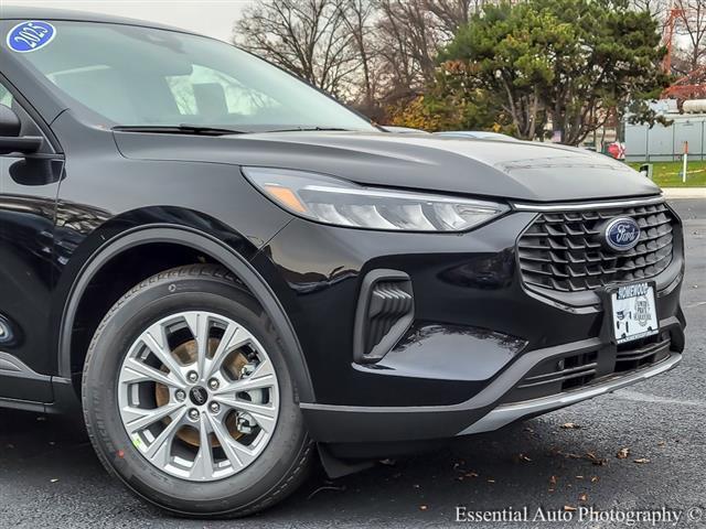 new 2025 Ford Escape car, priced at $26,588