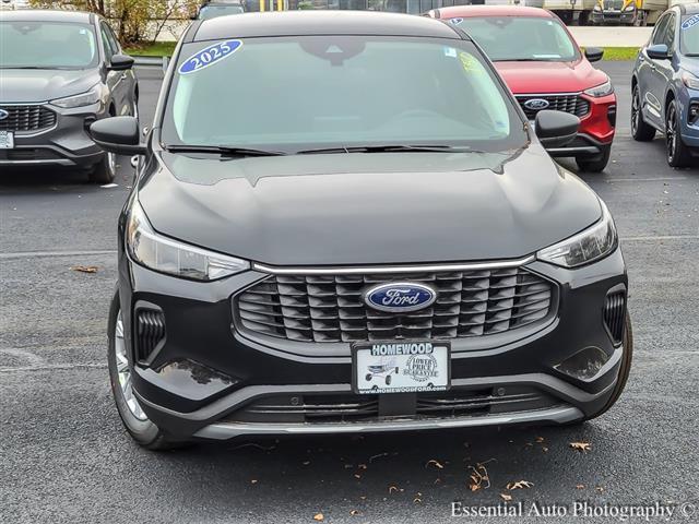 new 2025 Ford Escape car, priced at $26,588