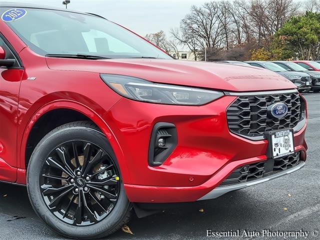 new 2025 Ford Escape car, priced at $38,276