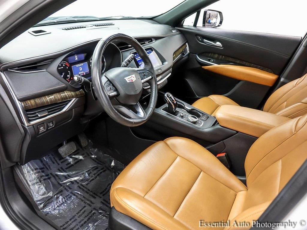 used 2022 Cadillac XT4 car, priced at $27,760