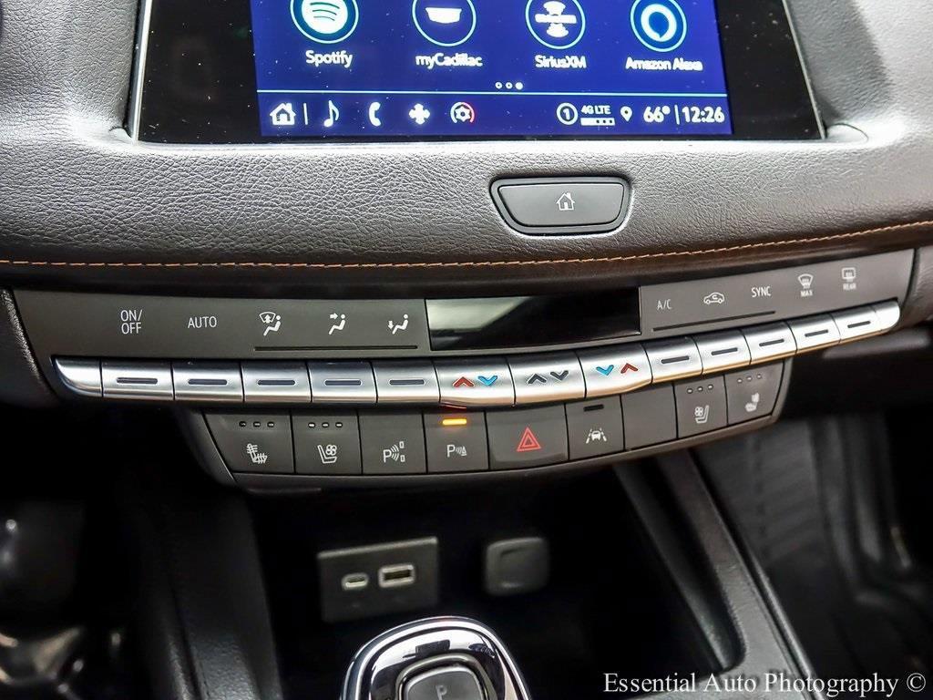 used 2022 Cadillac XT4 car, priced at $27,760