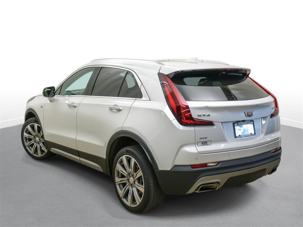 used 2022 Cadillac XT4 car, priced at $27,760