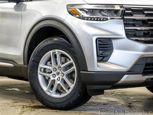 new 2025 Ford Explorer car, priced at $38,518