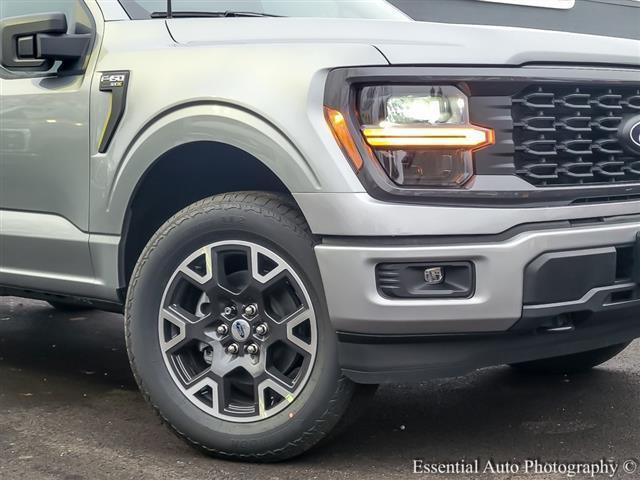 new 2024 Ford F-150 car, priced at $43,323