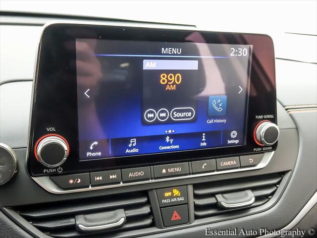 used 2022 Nissan Altima car, priced at $23,500