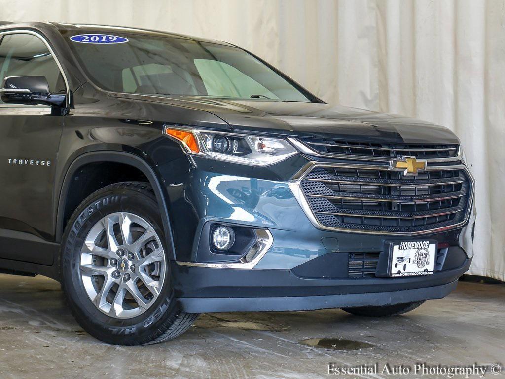 used 2019 Chevrolet Traverse car, priced at $18,000