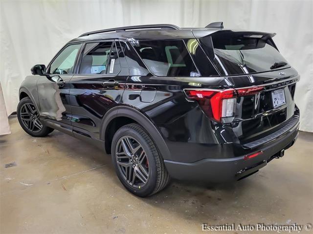 new 2025 Ford Explorer car, priced at $47,797