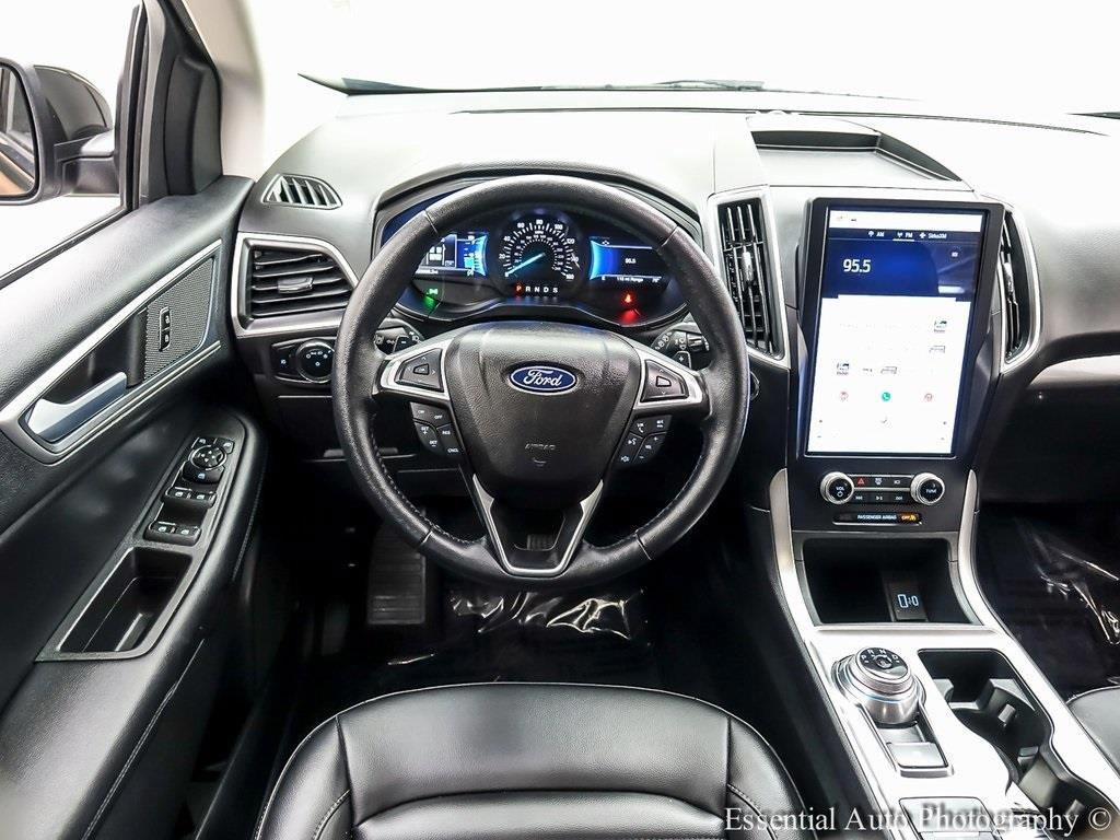 used 2024 Ford Edge car, priced at $26,895