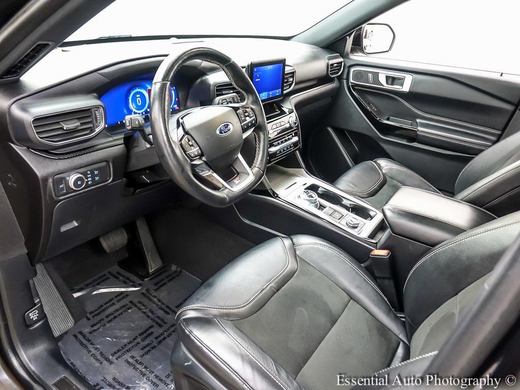 used 2021 Ford Explorer car, priced at $32,000