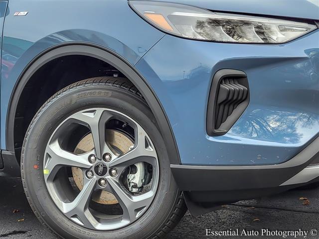 new 2025 Ford Escape car, priced at $32,757