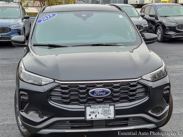 new 2025 Ford Escape car, priced at $30,673