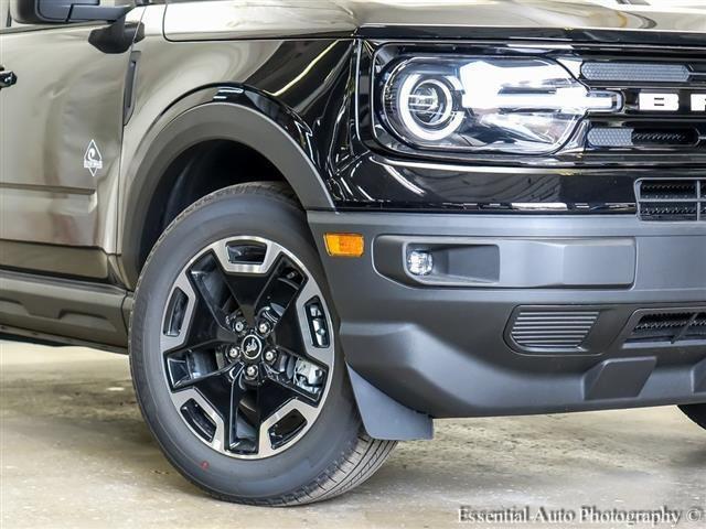 new 2024 Ford Bronco Sport car, priced at $30,342