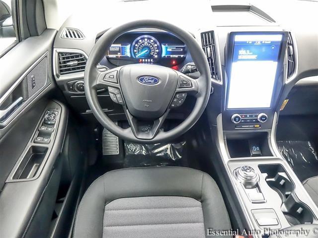 new 2024 Ford Edge car, priced at $32,985