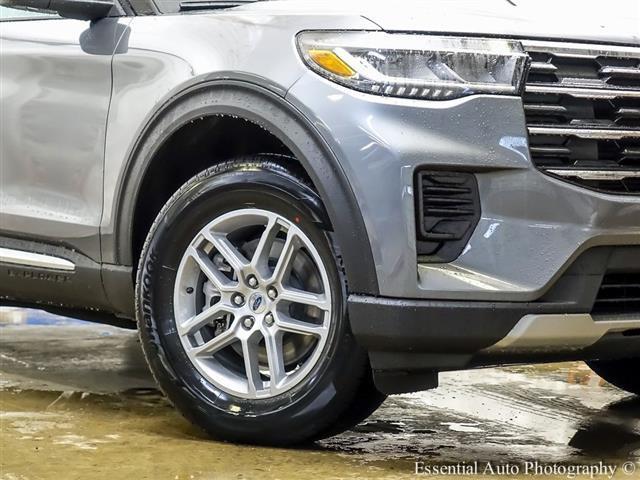 new 2025 Ford Explorer car, priced at $38,614