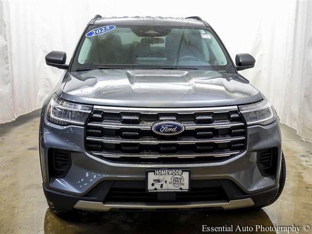 new 2025 Ford Explorer car, priced at $38,614