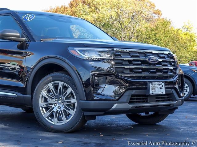 new 2025 Ford Explorer car, priced at $43,994