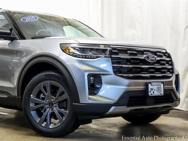 new 2025 Ford Explorer car, priced at $45,328