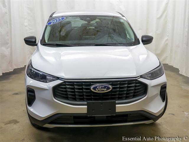 new 2025 Ford Escape car, priced at $26,245