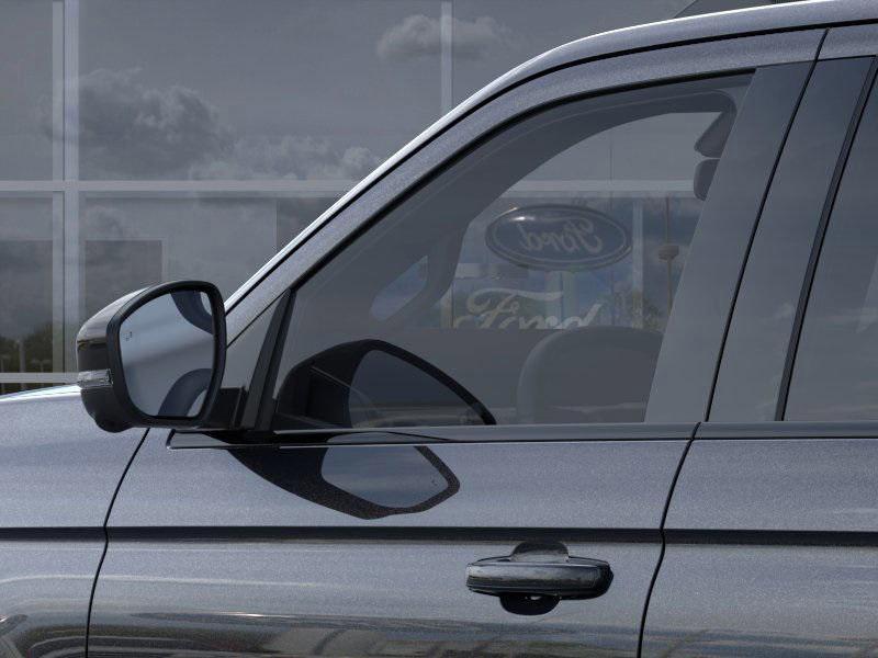 new 2025 Ford Expedition car, priced at $83,994