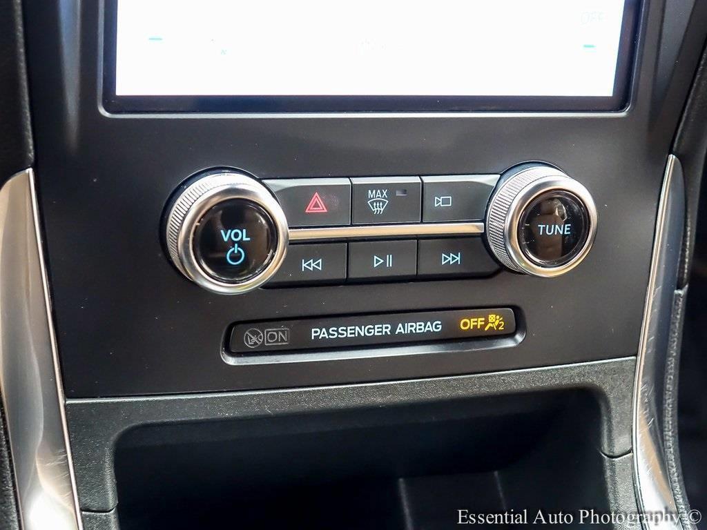 used 2024 Ford Edge car, priced at $30,895