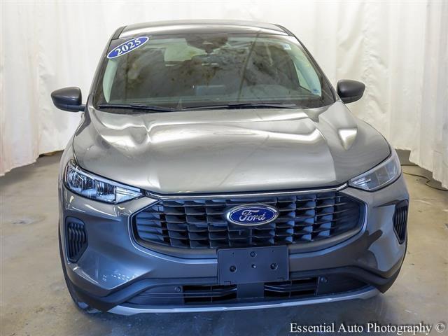 new 2025 Ford Escape car, priced at $28,990