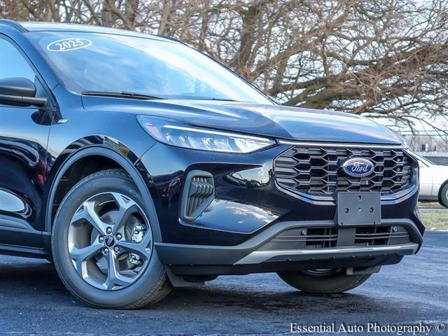 new 2025 Ford Escape car, priced at $30,938