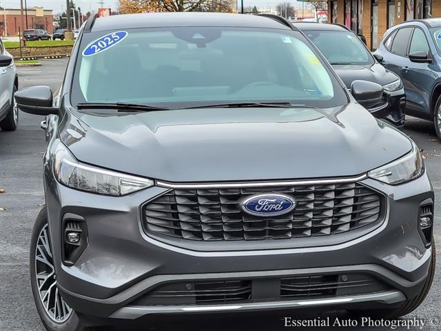 new 2025 Ford Escape car, priced at $36,748