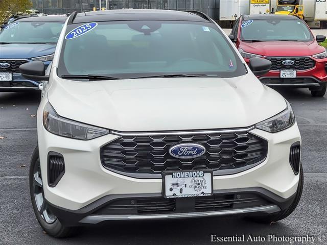 new 2025 Ford Escape car, priced at $34,350