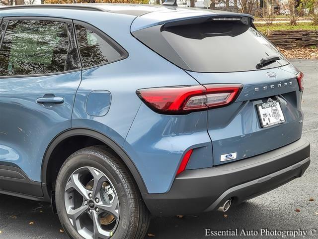 new 2025 Ford Escape car, priced at $28,708