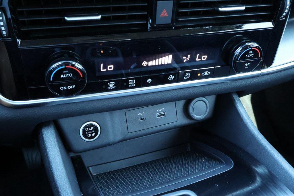 used 2022 Nissan Rogue car, priced at $20,989