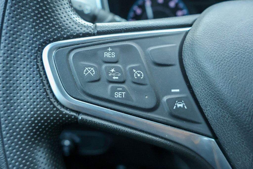 used 2023 Chevrolet Equinox car, priced at $19,899