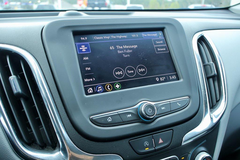 used 2023 Chevrolet Equinox car, priced at $19,899